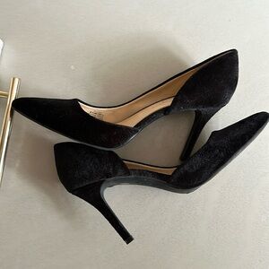 Black velvet heels